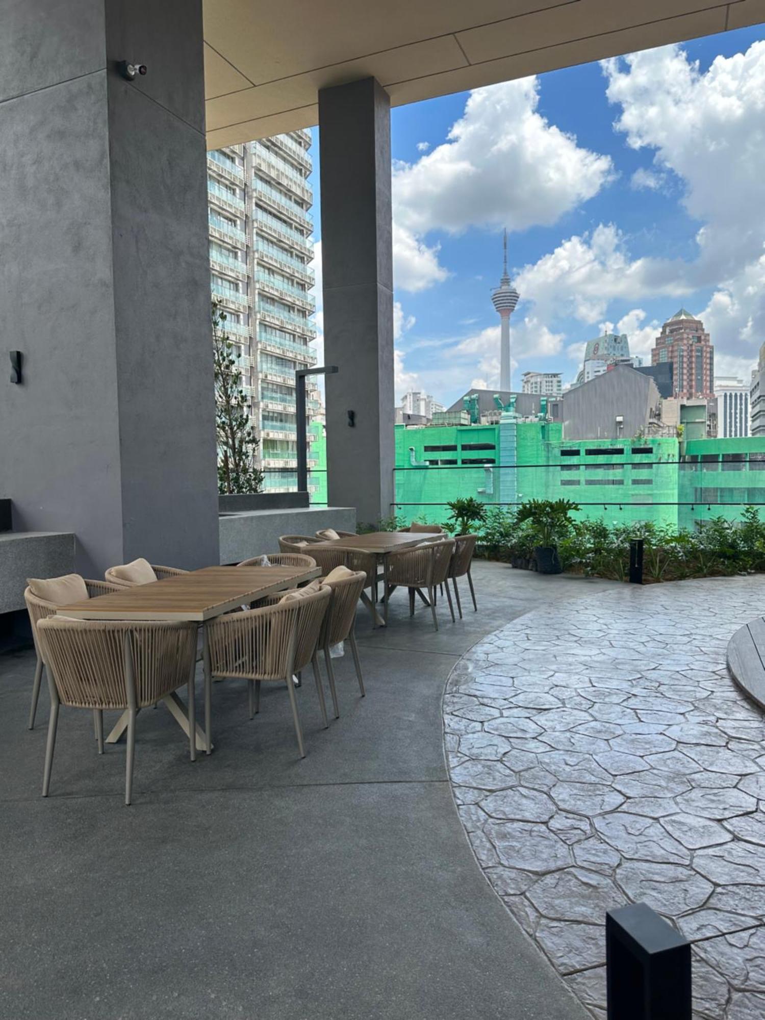 Klcc Suites At Axon Residence 쿠알라룸푸르 외부 사진