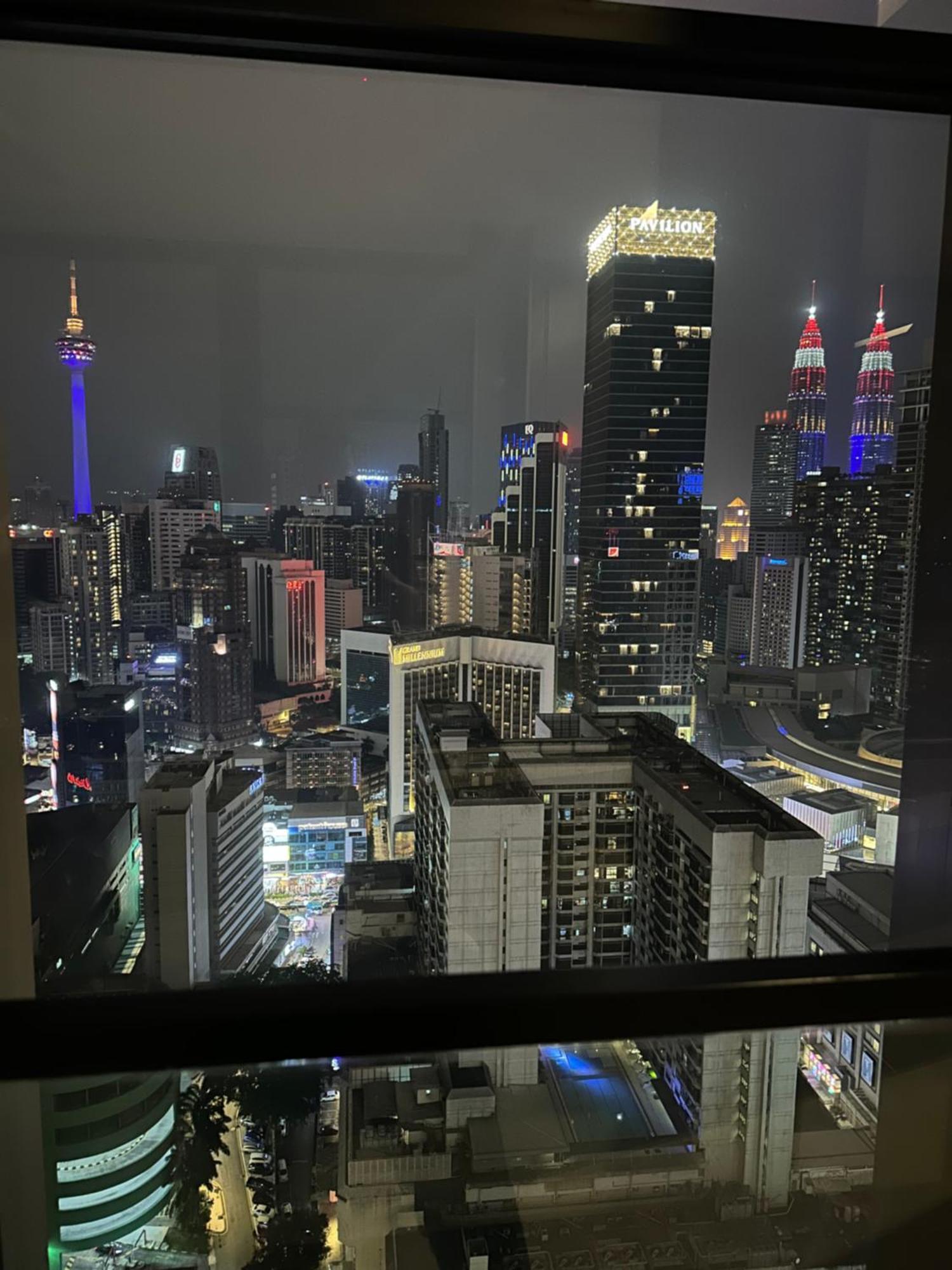 Klcc Suites At Axon Residence 쿠알라룸푸르 외부 사진