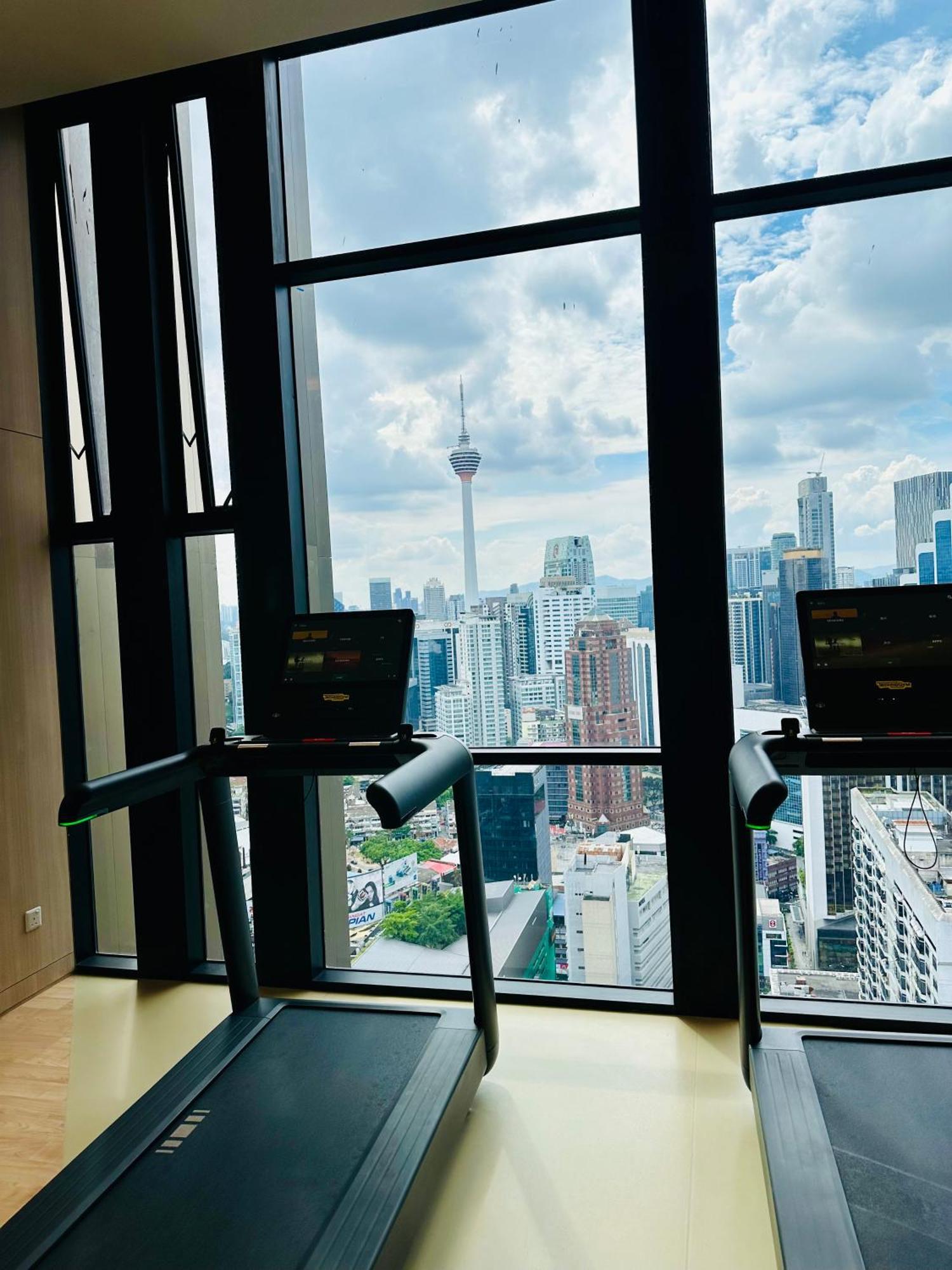 Klcc Suites At Axon Residence 쿠알라룸푸르 외부 사진