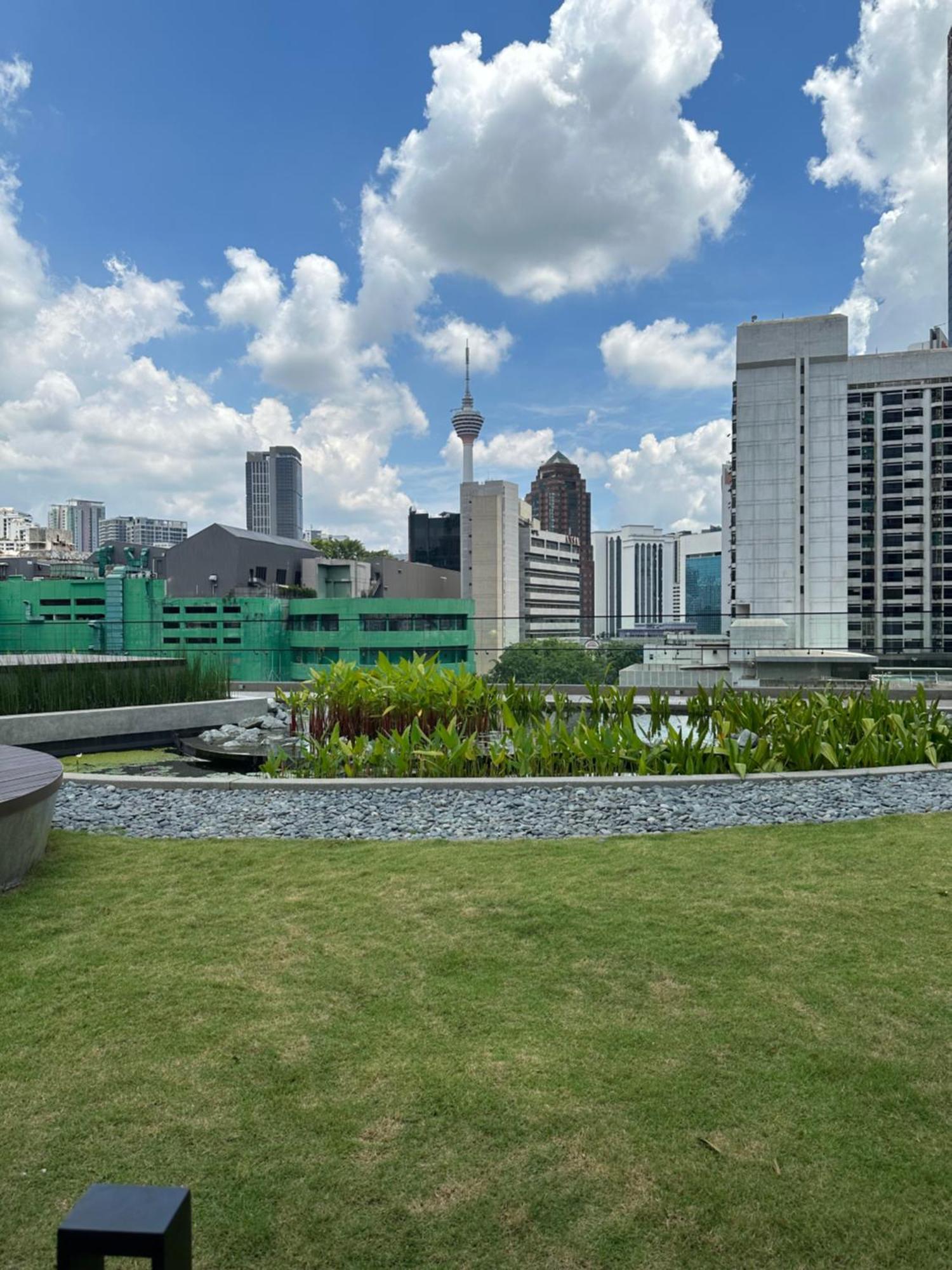 Klcc Suites At Axon Residence 쿠알라룸푸르 외부 사진