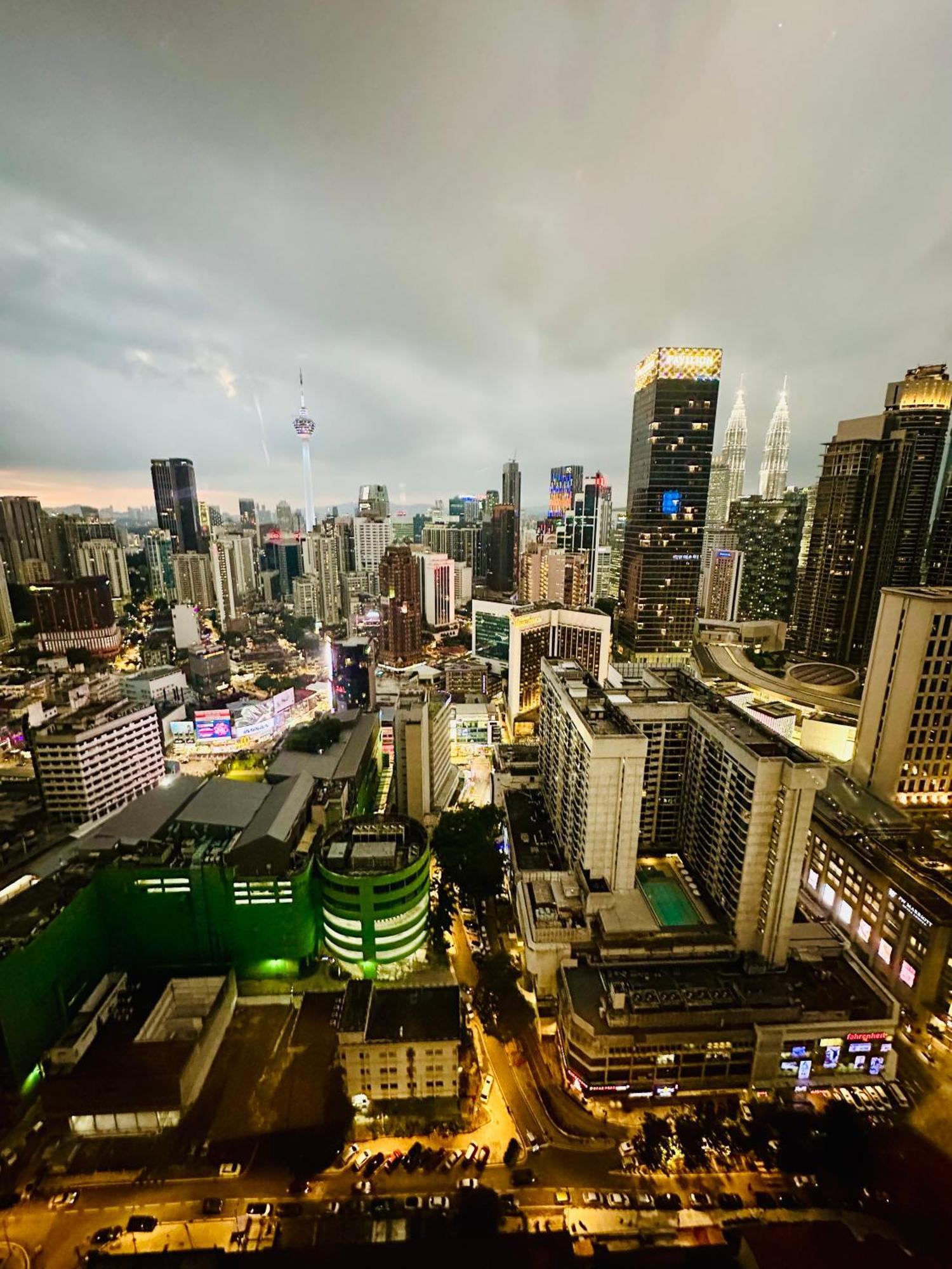 Klcc Suites At Axon Residence 쿠알라룸푸르 외부 사진