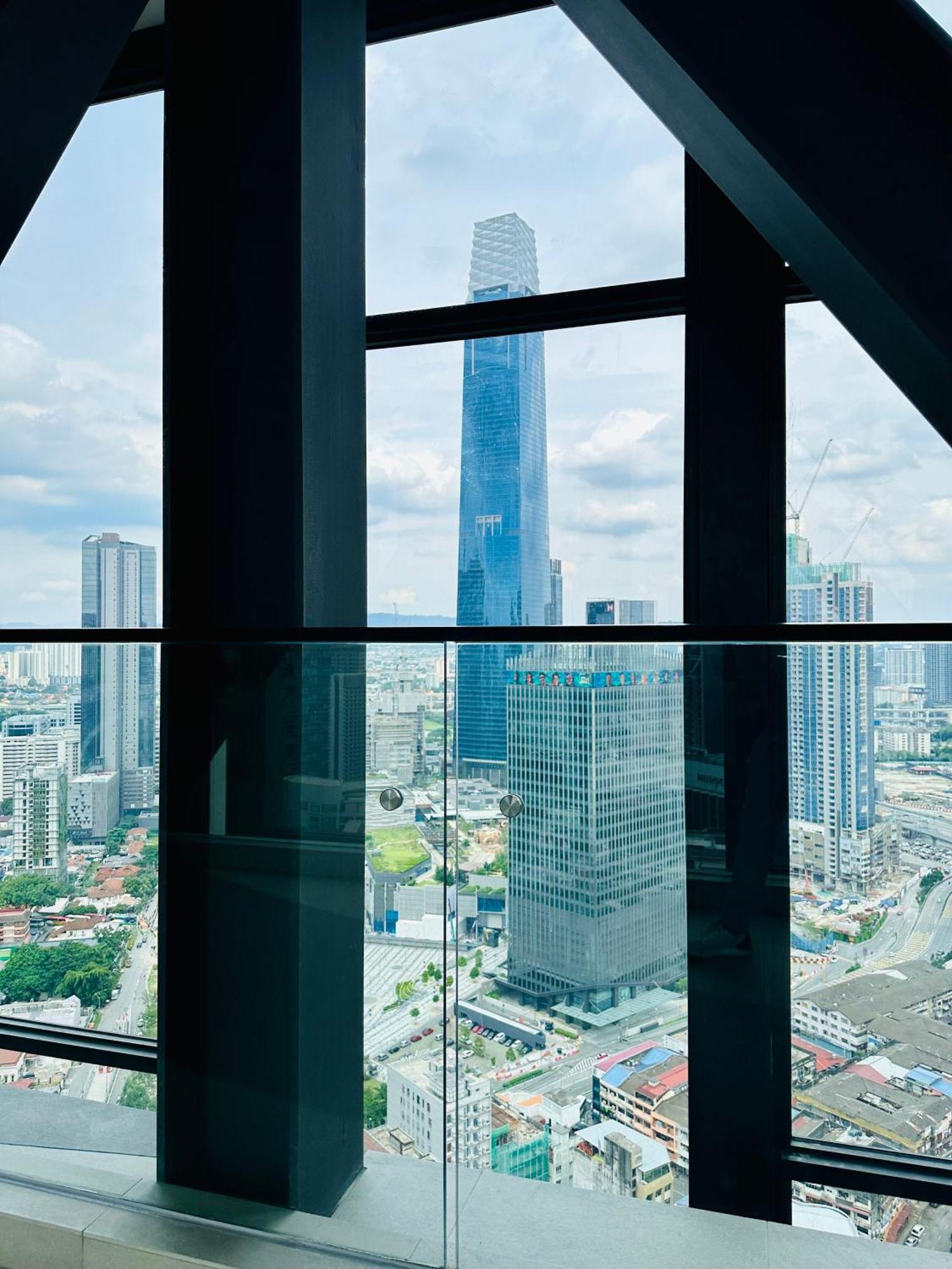 Klcc Suites At Axon Residence 쿠알라룸푸르 외부 사진