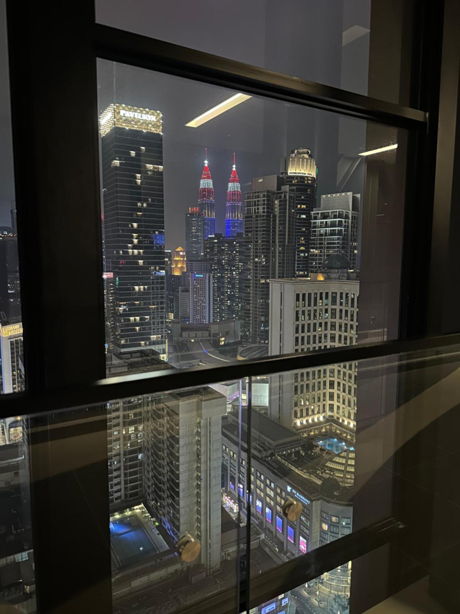 Klcc Suites At Axon Residence 쿠알라룸푸르 외부 사진