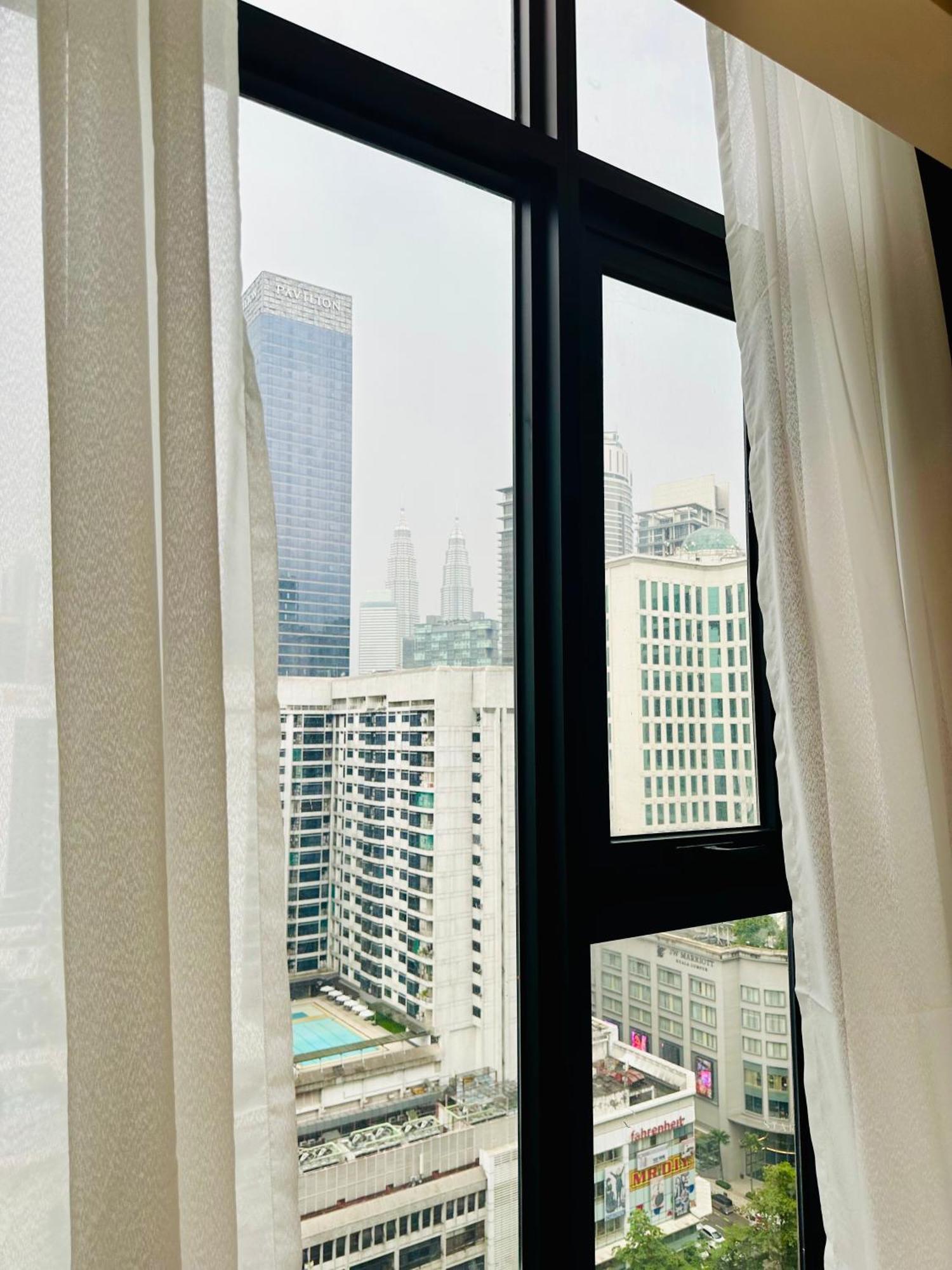 Klcc Suites At Axon Residence 쿠알라룸푸르 외부 사진